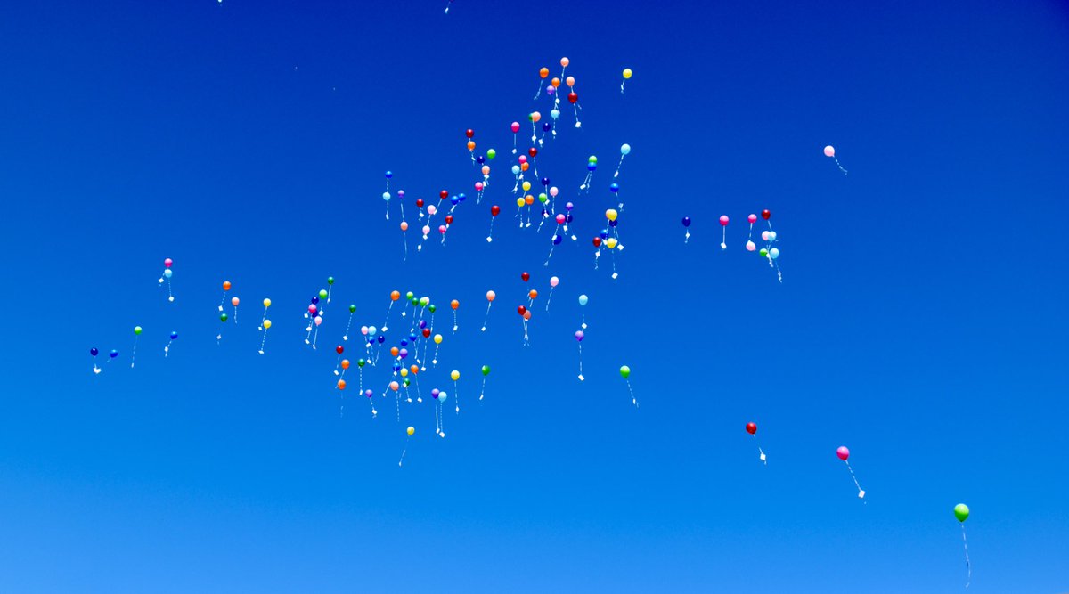 Vandaag zijn we de 40-jarige jubileum feesten van Obs. De Meidoorn begonnen met een ballonnenwedstrijd.