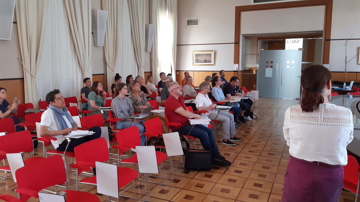 🤩 C'est parti pour l'atelier #Foliweb sur les contenus pertinents  des #reseauxsociaux animé par <a href="/AgencePawan/">Agence Pawan</a> et proposé par <a href="/CCINantes/">CCI Nantes St Nazaire</a>.