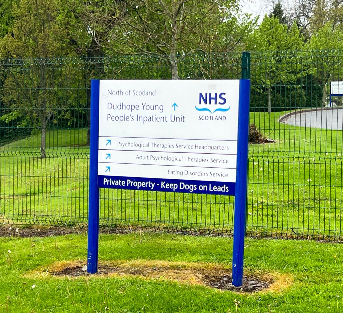 Chillangs's tweet photo. As we begin Mental Health Awareness week, can I give a big shout out to the @ypudundee Team. The care &amp; compassion they continue to provide for my daughter is amazing &amp; greatly appreciated, Thank you.  #MentalHealthAwarenessWeek #EatingDisorders #NHSScotland 🏴󠁧󠁢󠁳󠁣󠁴󠁿 https://t.co/p8OItJAES2