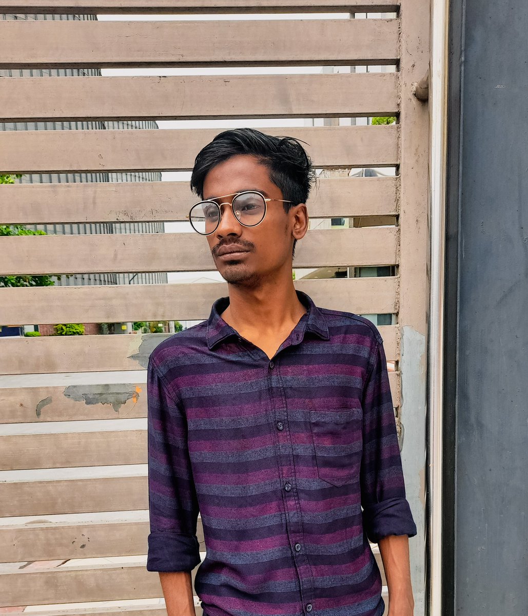 GeneralMeraj's tweet image. "The face may lie to you, but the eyes are always true."