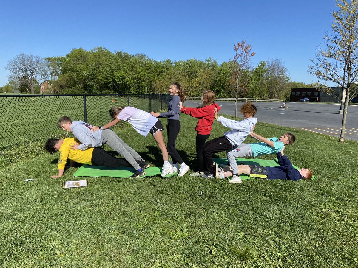 MMS_PE's tweet photo. Group yoga. Mission complete! https://t.co/xUZRSCoRoq