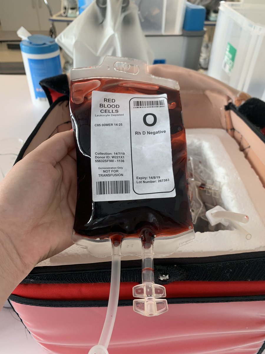 AimeePinnington's tweet image. Major incident simulation from the lab perspective this afternoon with @StaffsBMS @insarahsmind - great to see students collaborating and problem solving. With strict blood bank management pleased to say stock remaining at end of the incident 😉 @SUBioscience #sciencesimulation