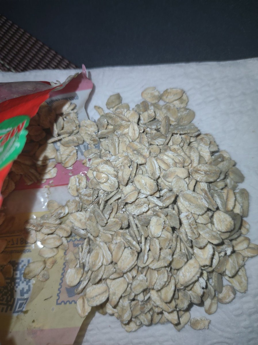 Rake_GR's tweet photo. Oigan @GranvitaMx en su promoción de un 250 gr de regalo con fecha de caducidad nov 2022, no sabía que se podía incluir avena podrida. Que sugieren @Profeco esto será legal? Que procede? #PactoDeCorruptos https://t.co/EOj0SWwCPE