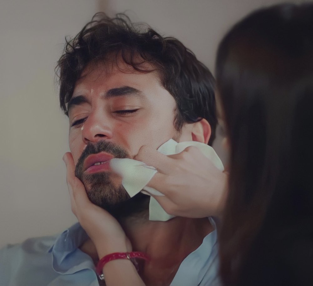 gulya19_'s tweet image. #AyFer 💙          #AzFer 💙