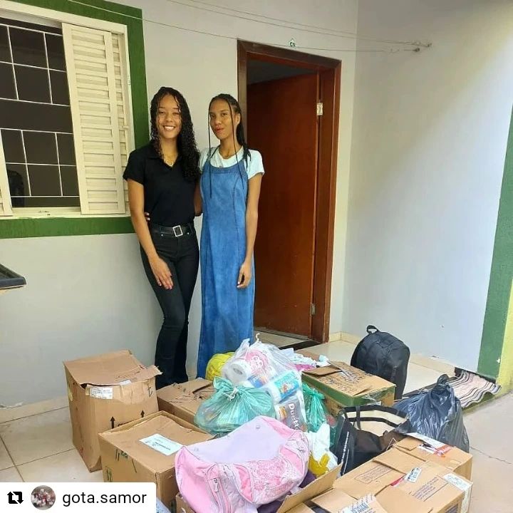 uegposse's tweet photo. Projeto Gotas de Amor realiza atividade na Casa da Criança do Pequeno Edson e entrega alimentos. #açãosocial #uegposse #extensãouniversitária https://t.co/33VEmf6rFe