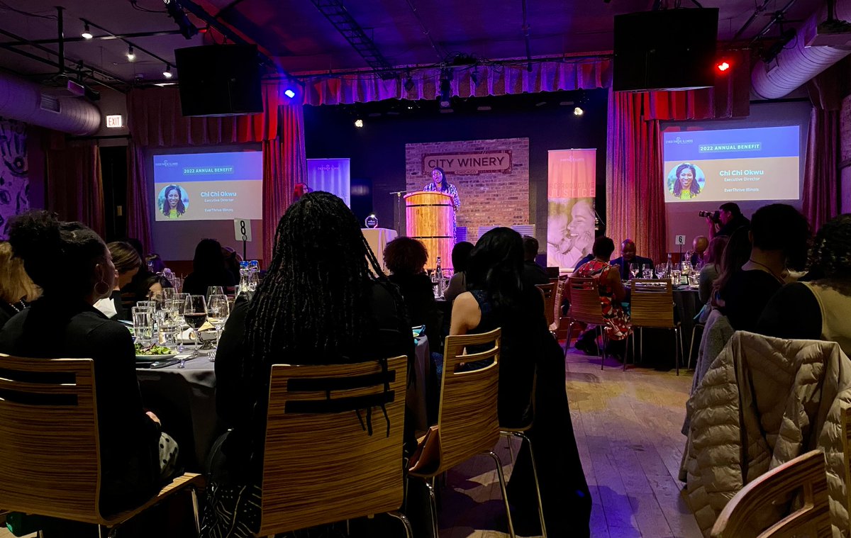 JenBrownARCC's tweet photo. Congrats to @EverThriveIL for beautiful night focused on  
health equity, birth equity, &amp; reproductive justice. 🙏to ARCC Staff Ariel Sansing for her board service! To support this work: https://t.co/Onv6KpAm97

And Congrats to @towardamani for her award &amp; powerful speech! https://t.co/YBXXPFPNI9