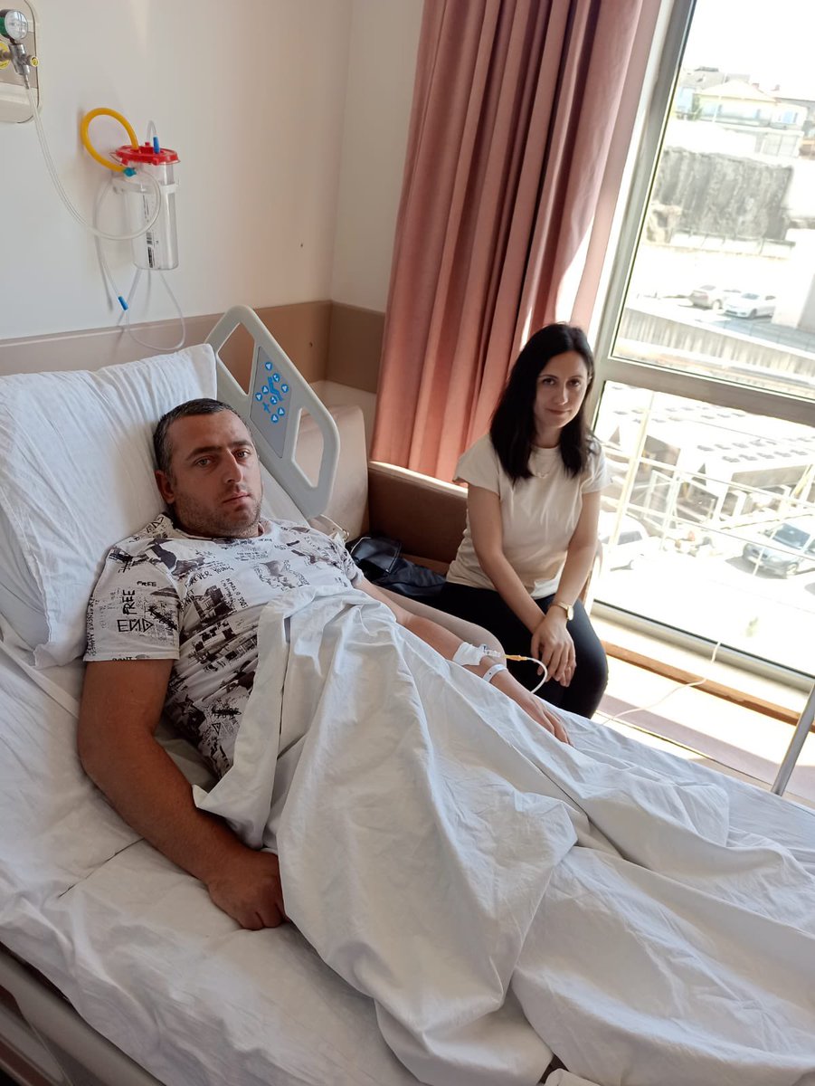 Sivil Toplum ve Halkla İlişkiler Başkanımız,Değerli kardeşim Murat Haliloğlu’nu hastanede ziyaret ettim.Acil şifalar dilerim kardeşim.

<a href="/Murat47034146/">Murat Haliloğlu</a>