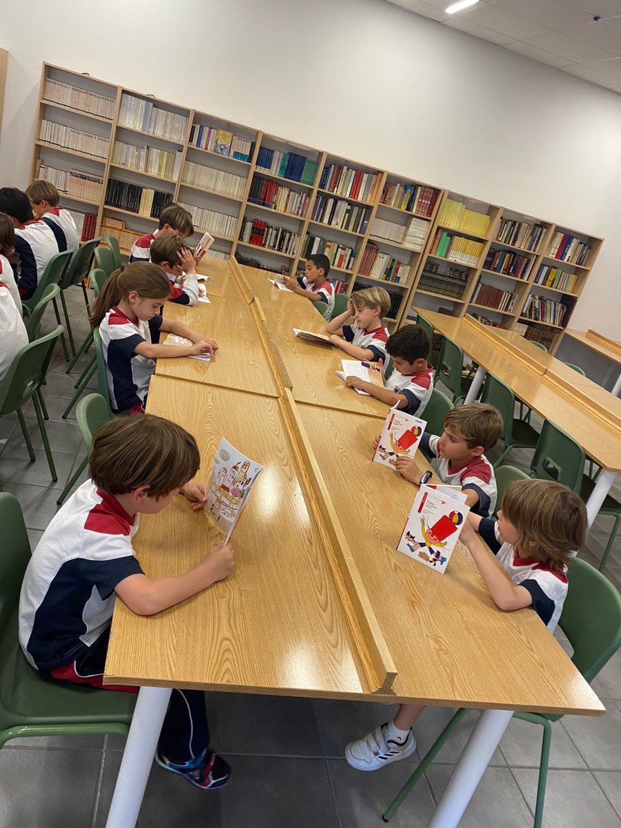 ColegiosElValle's tweet photo. Hoy hacemos el #TallerdeLectura en la #Biblioteca 📚
#ColegiosElValle #ProyectoAlejandría #ProyectoLector #ProyectoEducativo #EducaciónPrimaria #LTB #ElValle https://t.co/JgXbkEnod3