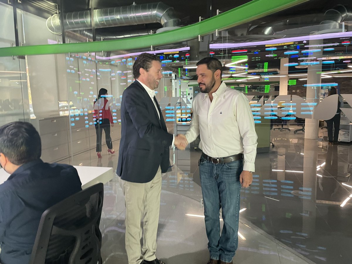 Hoy me reuní con el Director General  de <a href="/AguasdeSaltillo/">Aguas de Saltillo</a> <a href="/jboschbr1/">Jordi Bosch</a>, para revisar el plan de acciones a realizar dentro del tema de la sequía. #FuerteCoahuilaEs <a href="/mrikelme/">Miguel Riquelme</a> <a href="/sevotcoahuila/">sevotcoahuila</a> <a href="/CEASCoahuila/">CEAS Coahuila</a>