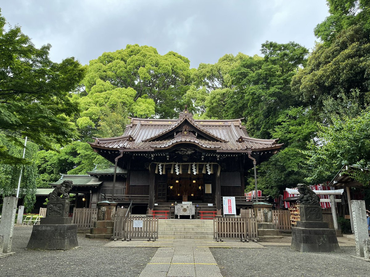 f_goshuin's tweet photo. 最後は代々木八幡宮です✨
新しい部署に異動したばかりなので、境内社の出世稲荷大明神で仕事運祈願をしてきました😆 https://t.co/6WSxpiLzez