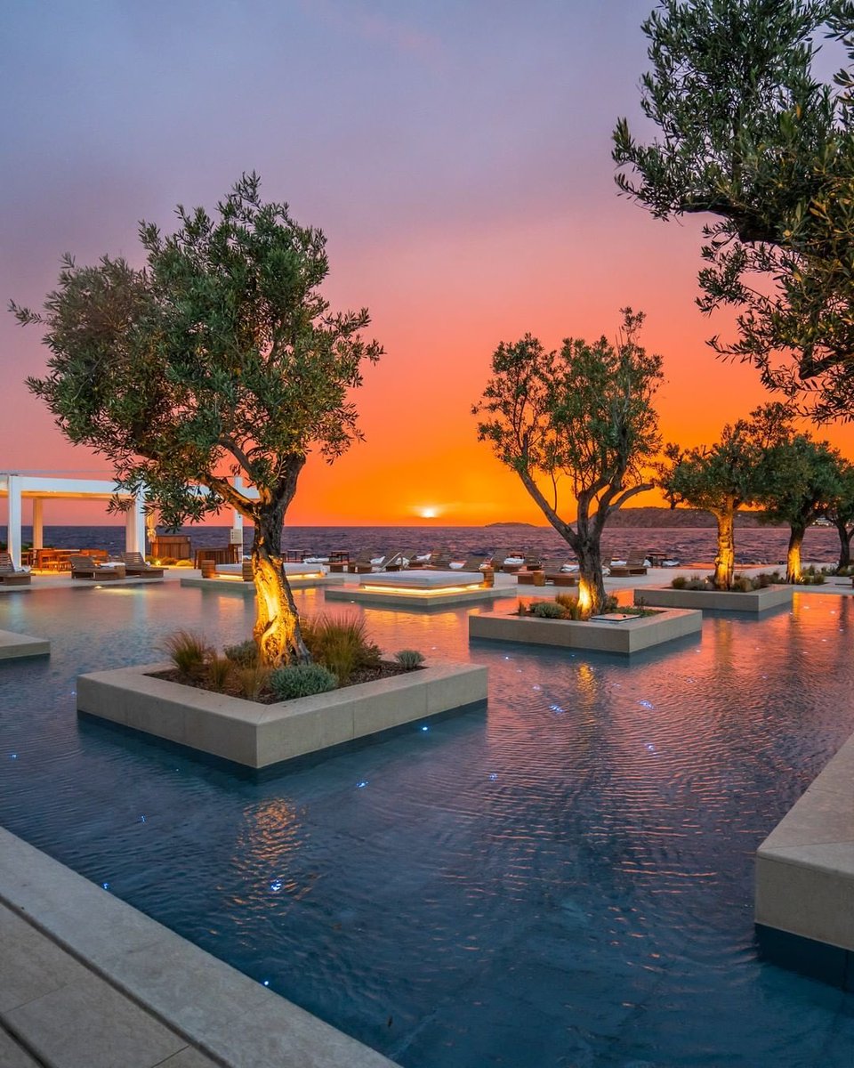 Beautiful place 🏝☀️