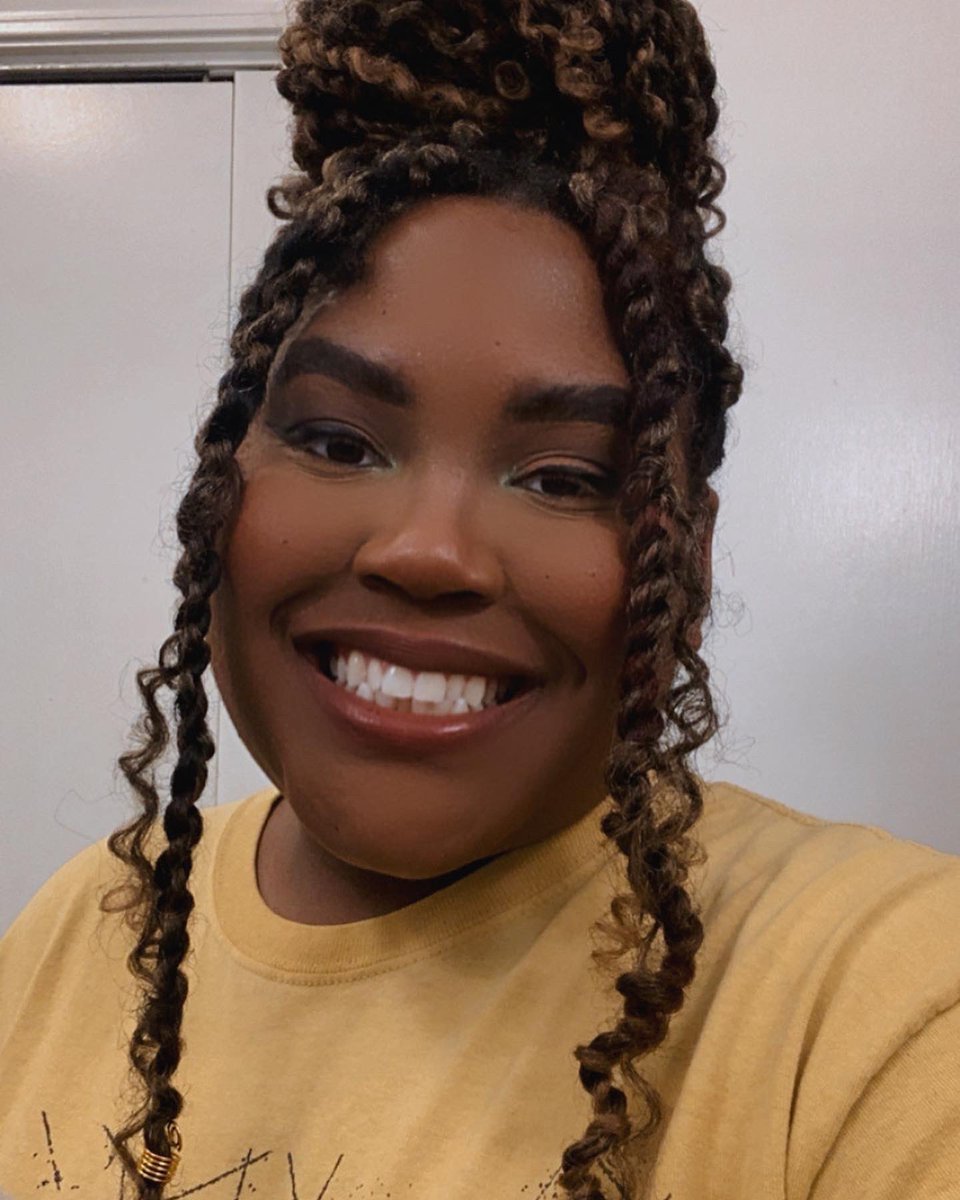 BritneyShanicee's tweet photo. Happy 29TH birthday to me 😭😭😭 you wouldn’t think I am 29 years old today I still look like a teenager 🤦🏾‍♀️ https://t.co/BTqowfdY99