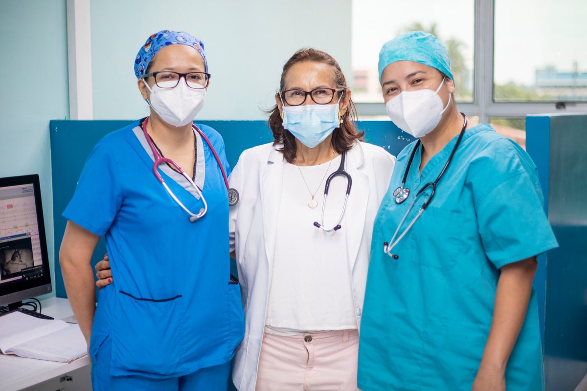 isss_gob_sv's tweet photo. ¡Nos sentimos honrados de ser considerados un referente en materia de salud del sueño a nivel internacional!
El personal de nuestro laboratorio del sueño recibió una mención honorífica por la distinguida labor de concientización realizada en dicha materia.
#OrgulloISSS https://t.co/Elp17PxkgH