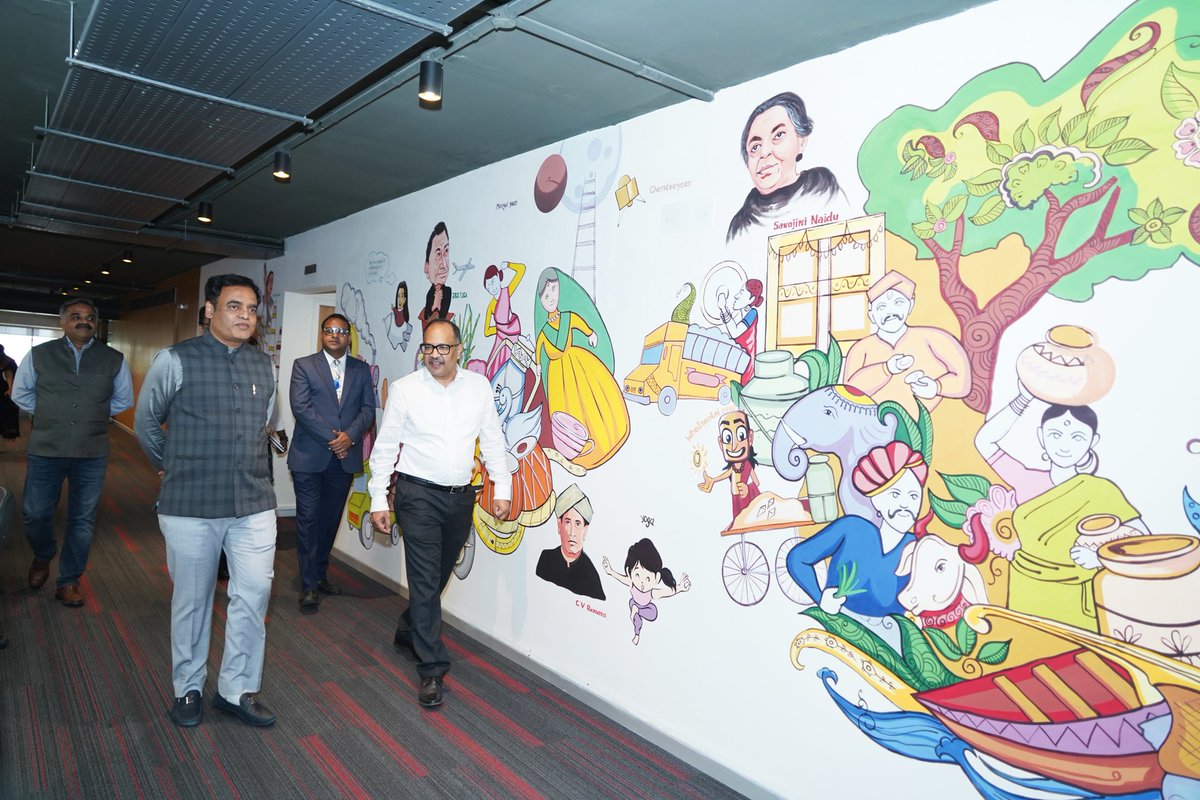 drashwathcn's tweet photo. Happy to visit the Reserve Bank Innovation Hub at K-Links, Bengaluru.

The Hub aims to encourage &amp; accelerate innovations in the financial sector. It collaborates with players, policymakers, technology &amp; academia in the sector to foster innovation to develop ingenious products. https://t.co/U5QjrdDXZL
