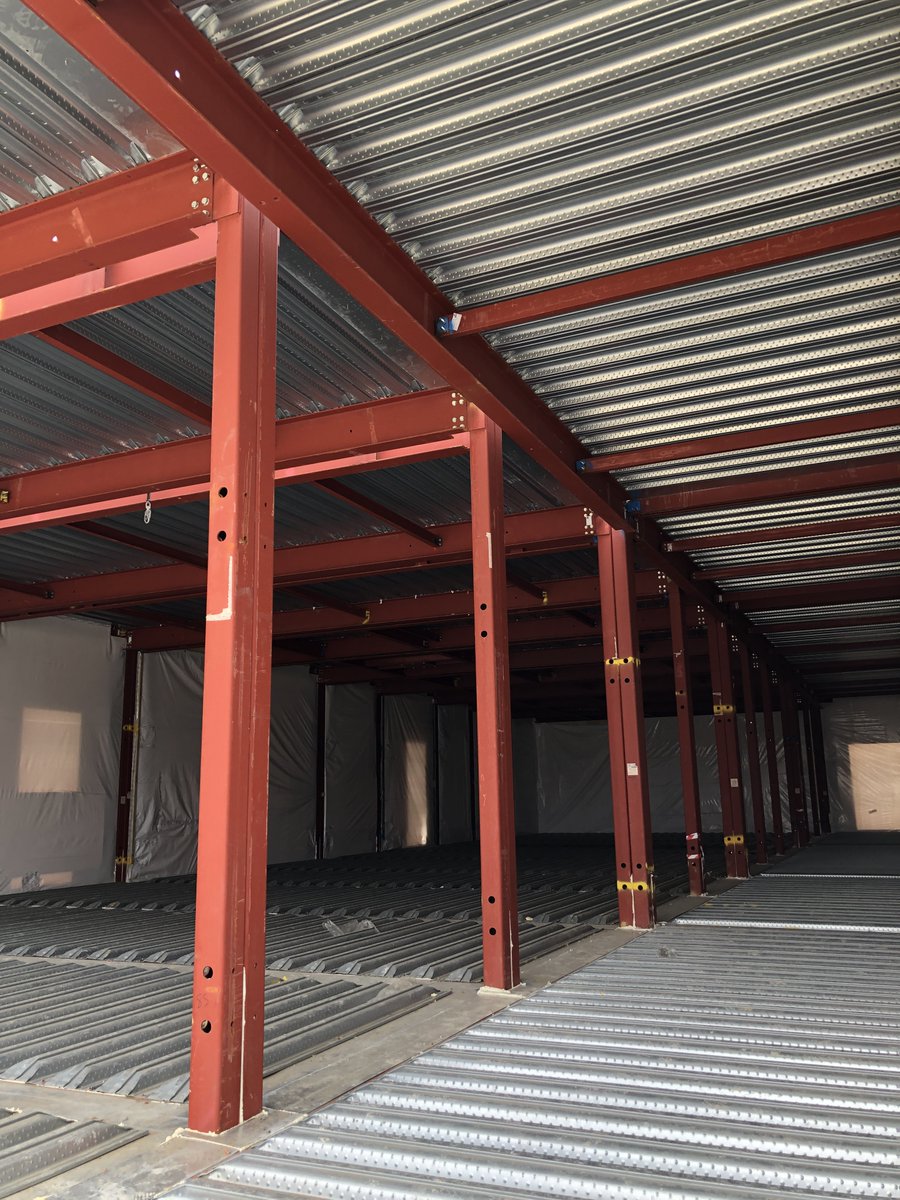 Quadrant_'s tweet photo. Recent site visit to see the new Modular Theatres being installed at Grantham and District Hospital for ULHT. Great progress so far! @ULHT_News https://t.co/azkusvI02v