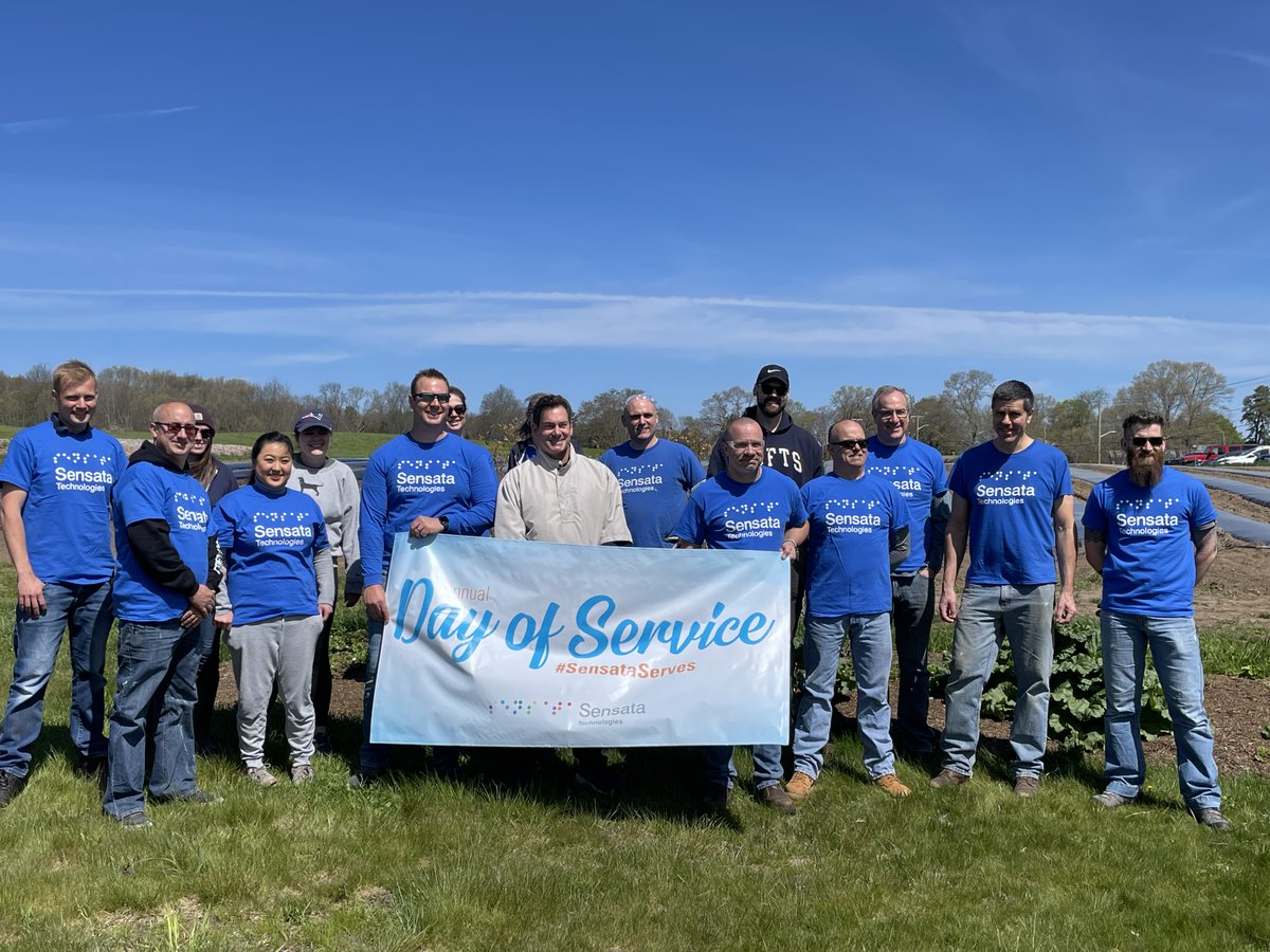 Sensata's tweet photo. By rebuilding raised garden beds, restoring the chicken coop and wagon painting, Sensata volunteers at the Franklin Farm in Cumberland, RI are helping to preserve the farm and help them grow food for those experiencing food insecurity in Rhode Island. #SensataServes #STDOS2022 https://t.co/xLqfhYMl8m