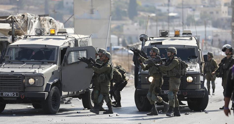 MarwaMa73548620's tweet photo. Israeli troops shoot dead three young Palestinian people in three locations: Bethlehem, Tulkarem and al-Bab al-Amud in J'salem https://t.co/vCwjJfsjWd