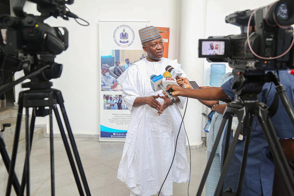nildsnigeria's tweet photo. Monday, 9th May, 2022- Orientation activities for the 2nd Batch of NILDS' internship program in Legislative Drafting, declared open by the Institute's Director General, Prof.Abubakar O Sulaiman. https://t.co/oLQKF8Sp3K