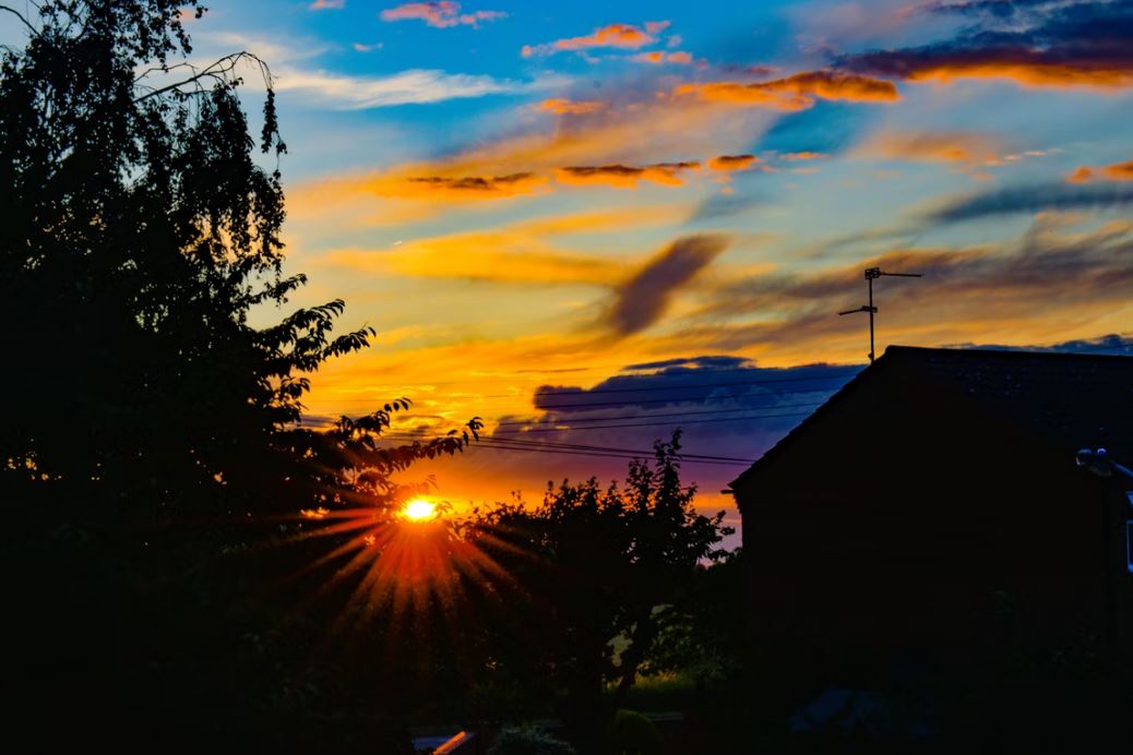 TheHolidayCots's tweet photo. Book your next Lincolnshire break to Somercotes holiday home. This lovely bungalow has a beautiful garden and is within easy reach of the towns Boston and Spalding.
🛌Sleeps 1-4
https://t.co/DPs3yO84eW
#Sutterton #Boston #Lincolnshire #HolidayHome #Bungalow #Spalding #Break https://t.co/d8mbhfyljl