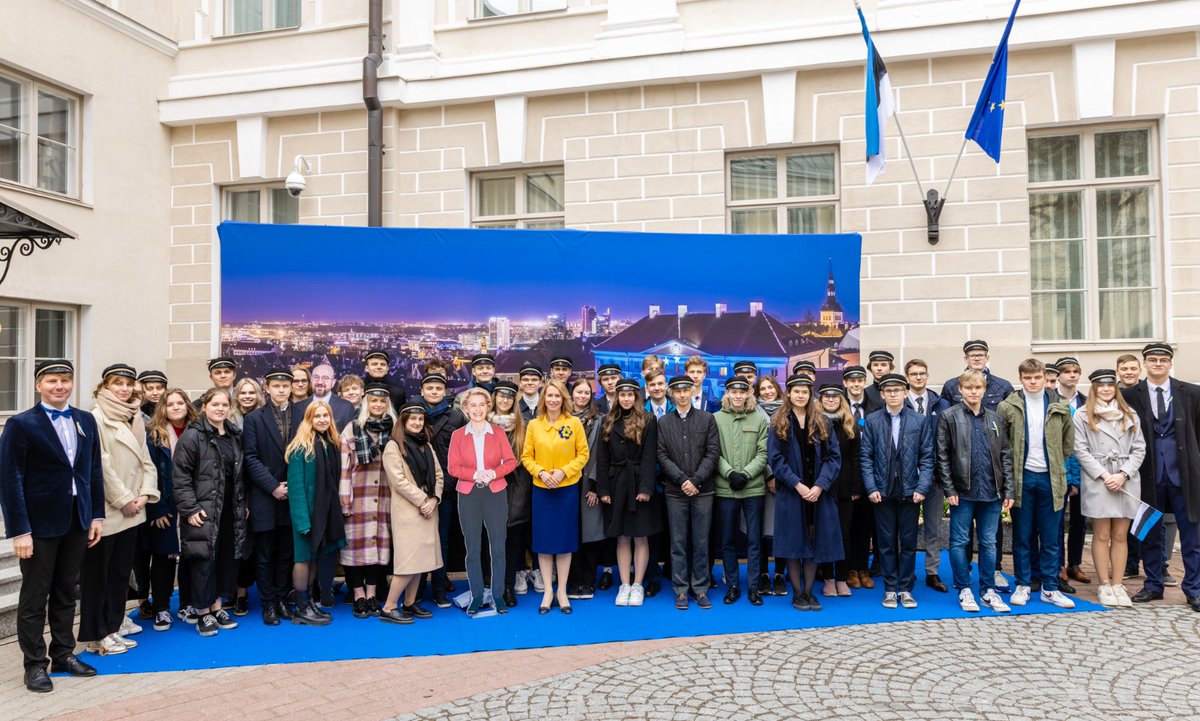 kajakallas's tweet photo. In the 18 years that Estonia has been a member of the European Union, a whole new generation of bright Europeans have grown up in Estonia. 

Their enthusiasm and wish for an even better Europe is the building block of our future. 

#EuropeDay2022 https://t.co/ZS2dd6k3EV