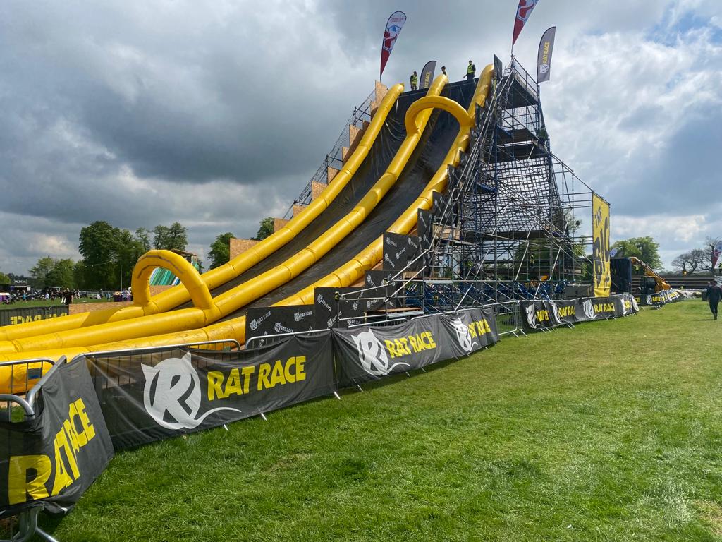 gorillauk's tweet photo. We said farewell to The Rat Race Dirty Weekend, on 7 May as 8k participants ran 20miles & scaled 200 obstacles. Our team was on site for 10 days building & de rigging the course. It’s been a blast - hope to see you all soon.
https://t.co/Ol0pJrba1p
#RRDW #ratracer #eventprofs https://t.co/nJNifzuquK