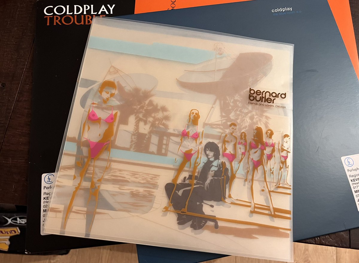 Packed a load of records away 22 years ago. Going through them this week, already found a true work of art from <a href="/Bernard_Butler/">Bj Butler</a> 👑 and a couple of little <a href="/coldplay/">Coldplay</a> numbers 💙💙