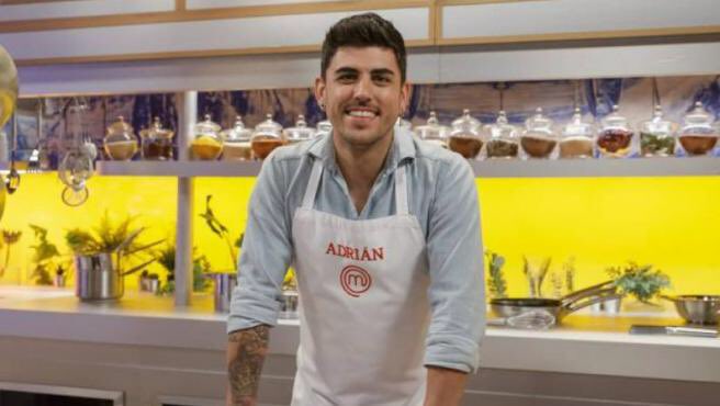 MissGinger___'s tweet photo. - Yo veo #MasterChef10 por la gastronomía

La gastronomía: https://t.co/PrdRG2ZAWq