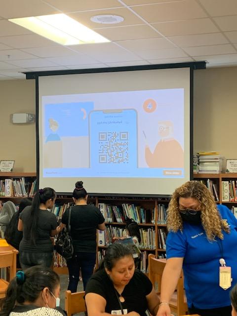 BalounKelly's tweet photo. Kindergarten Orientation for the win! #partnershipschool @DreamLakeApopka @OCPS_PFE https://t.co/UXm22p3KMa