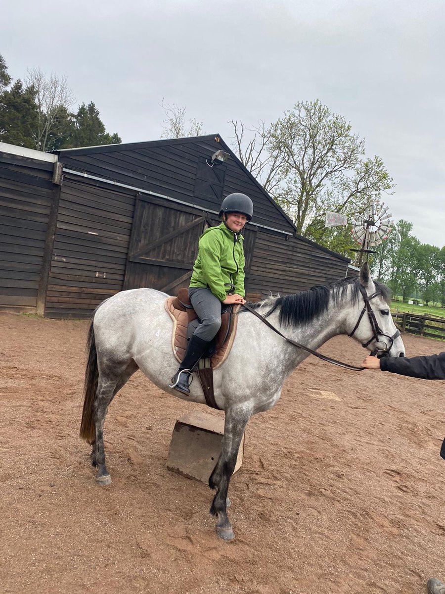 Inverarity Primary School tweet media