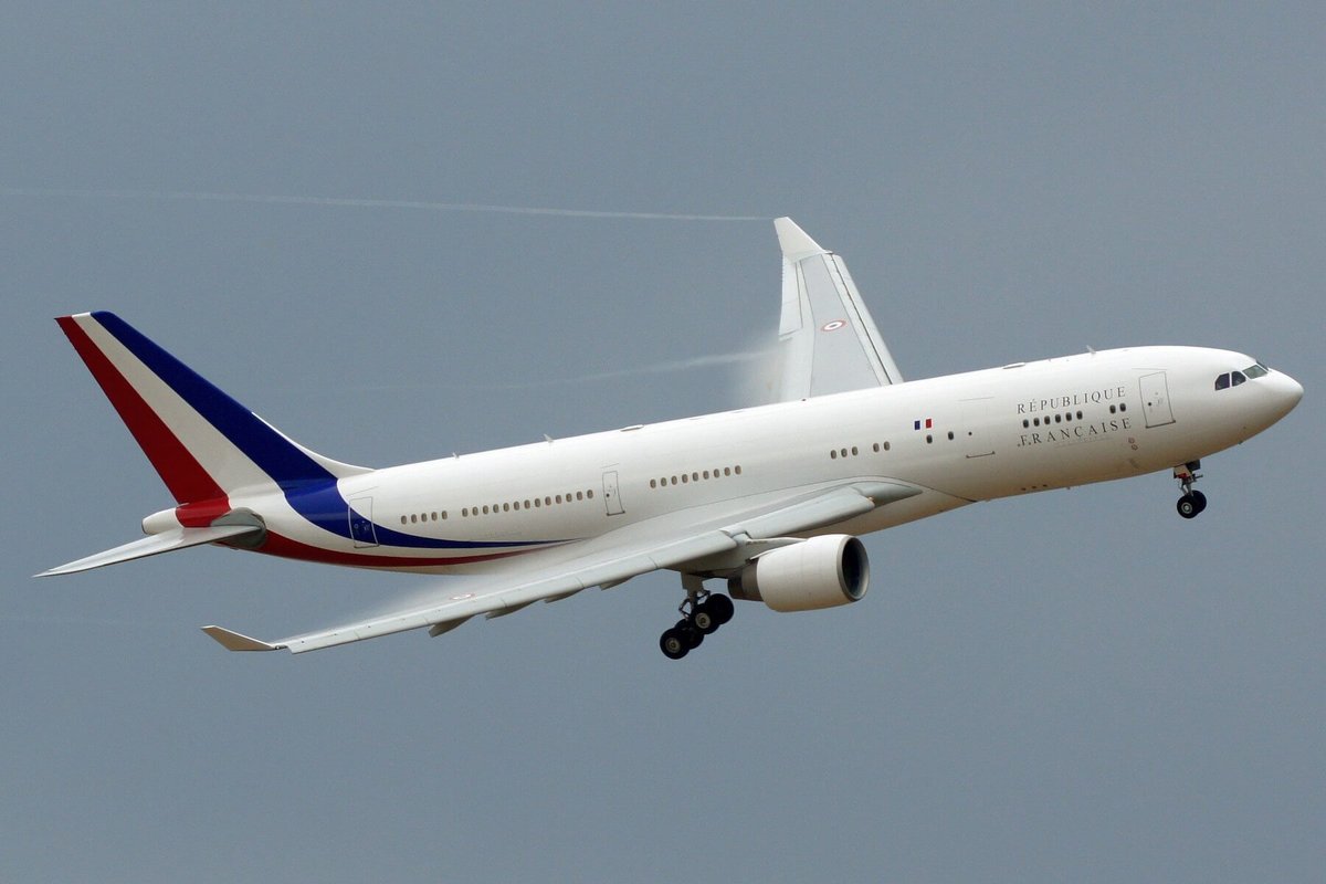FlottePresident's tweet photo. 🛬 L'Airbus A330-200 🇫🇷 République Française 🇫🇷 immatriculé #FRARF a atterri près de Los Angeles, États-Unis.
Revoir ce vol #CTM1013 : https://t.co/LQpJ9cD7bb https://t.co/AP2ykz4APv