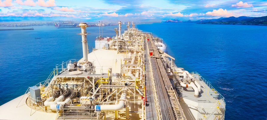 PortalPortuario's tweet photo. Gas Entec convierte transportador de GNL en la primera unidad M-FSRU operativa del mundo para Karmol - https://t.co/YWJxTtpO36 #M-FSRU #GNL #GasEntec #Karmol https://t.co/BbSxlSzgEg