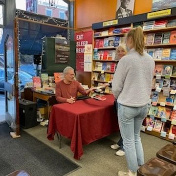 flametreepress's tweet image. Amazing turn out for @gregorybastiane book signing at Water Street Books in Exeter. You can keep an eye out for upcoming events on his website flametr.com/3LaGhsd and get a copy of his new novel #ShadowFlicker here flametr.com/3LXwJSh
