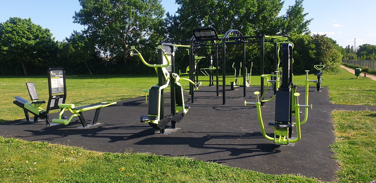 runwithandy's tweet photo. #OutdoorGyms - I have always been an avid supporter of outdoor gyms, and this 1 by @TGO_OutdoorGyms is brilliant!ππ«Άπ½ππ€ΈββοΈπββοΈπ #active #fitness #may #mondaymotivation #asics #benjart #workout #london #training #keepmoving #runwithandy #goodevening #shokzsquad #healthiswealth https://t.co/VTHD8HxMQQ