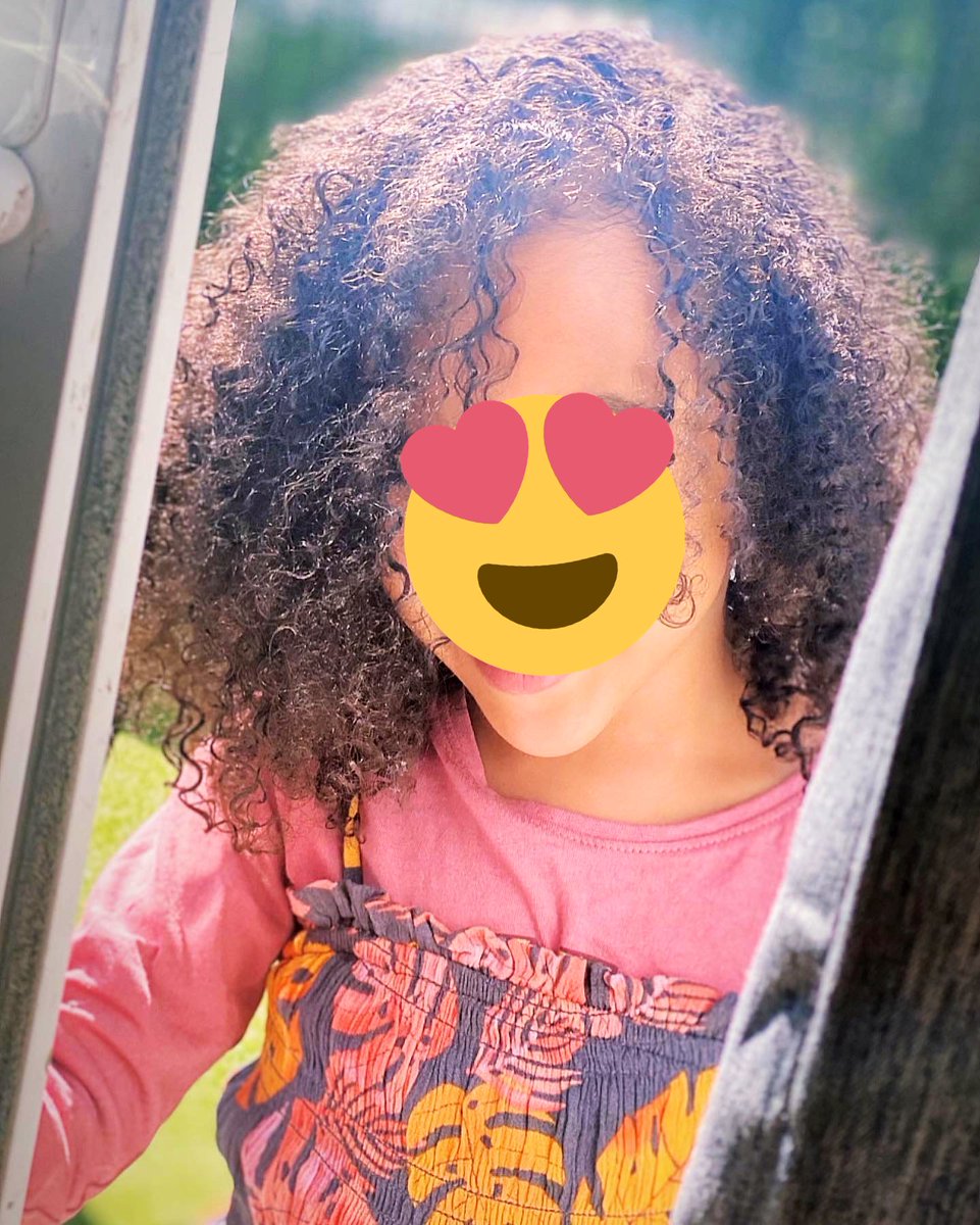 fololofa's tweet photo. ⭐️la game franckprovost Expert Nutri-Frizz Hydrate et nourri les cheveux très secs, ou frisés grâce à sa formule Sans silicone, Sans sulfate et Sans huile minérale.
#artisantcoiffeur
#nutrifrizz
#franckprovost
@sampleo_france
#testeuse
#testproduit
#testeuseaddict https://t.co/Jhod6I8iHG