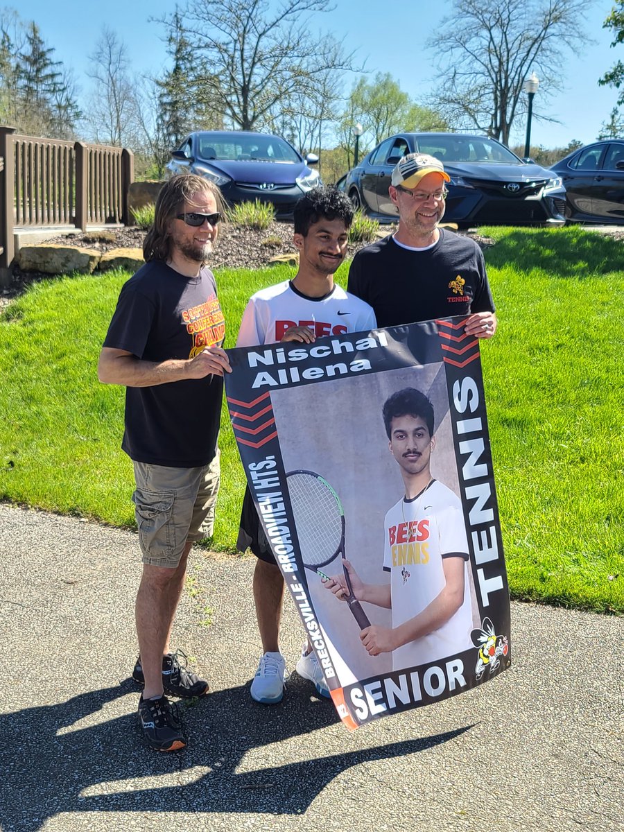 bbhathletics's tweet image. Congratulations to our Boys Tennis Seniors for all of their hard work and dedication to our Tennis Team and to BBHHS!  BEE SO VERY PROUD,  GENTLEMEN!!!