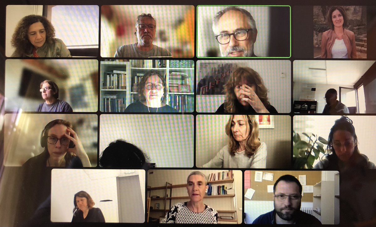 uvic_cife's tweet photo. Avui dilluns hem començat la setmana amb una matinal formativa amb PDI de la @UVic_FETEP sobre “La prevenció i abordatge de la violència de gènere a la universitat” de la mà de l’Anna Pérez de la @u_igualtat. 

#programaformatuvicpdi https://t.co/CaXCOiwY3u