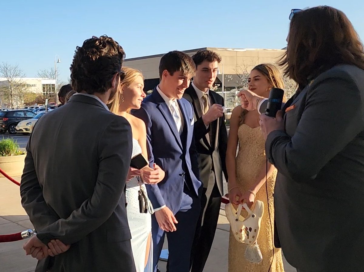 Some technical difficulties on Sat, but have no fear...the <a href="/BG_Bison/">BG_Bison</a> Red Carpet is now up on YouTube!! You can go to MrLinh.art/RedCarpet or search YouTube for "BGHS Red Carpet Remix" 
<a href="/bghs2024/">Buffalo Grove HS Class of 2024</a> <a href="/BG_BlueCrew/">BGHS Blue Crew</a> <a href="/matthewbranham/">Mr. Branham</a> <a href="/BGHSPrincipal/">Jeff Wardle</a>
#oneBG