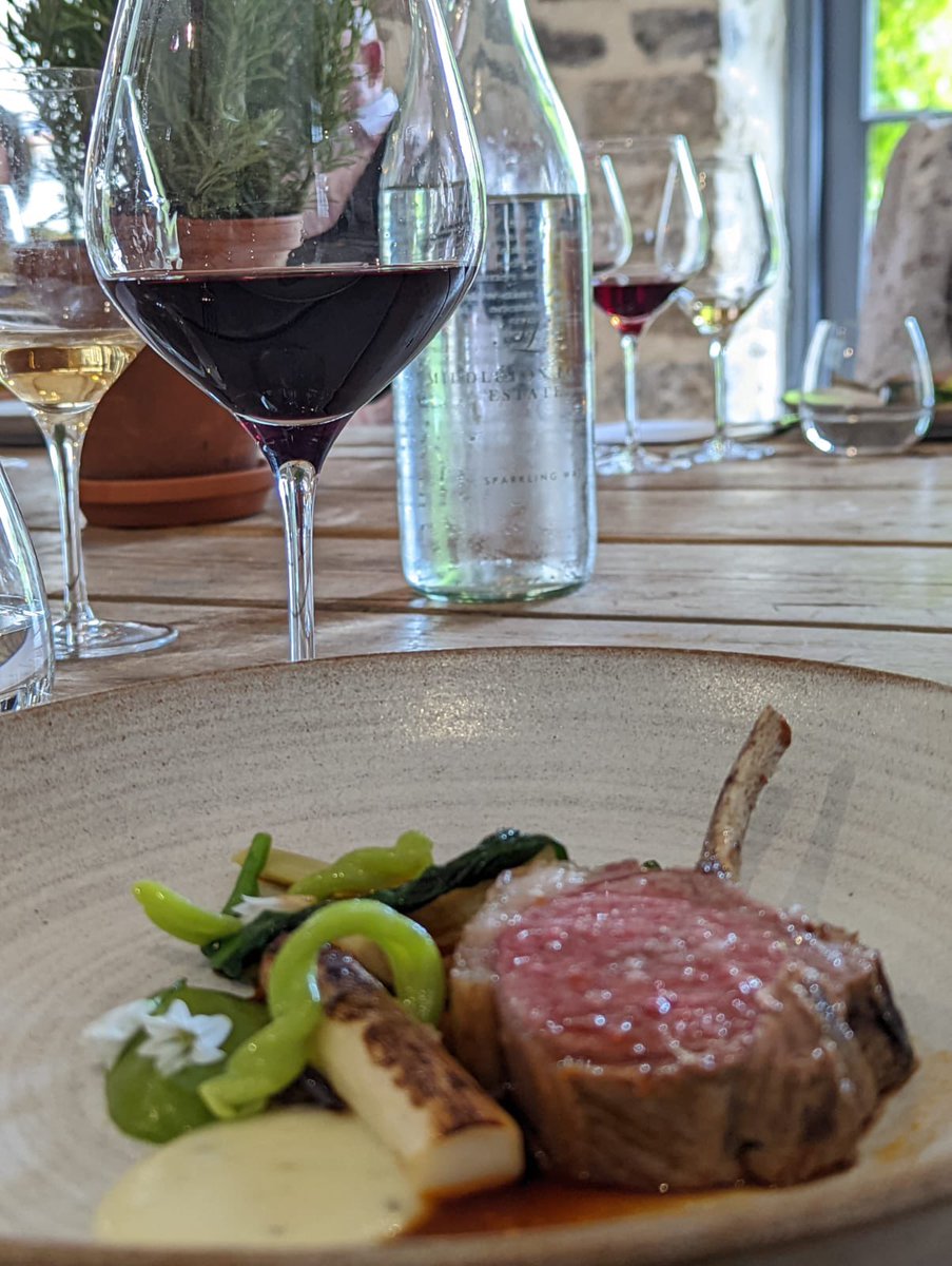 The Hare At Scawton tweet media