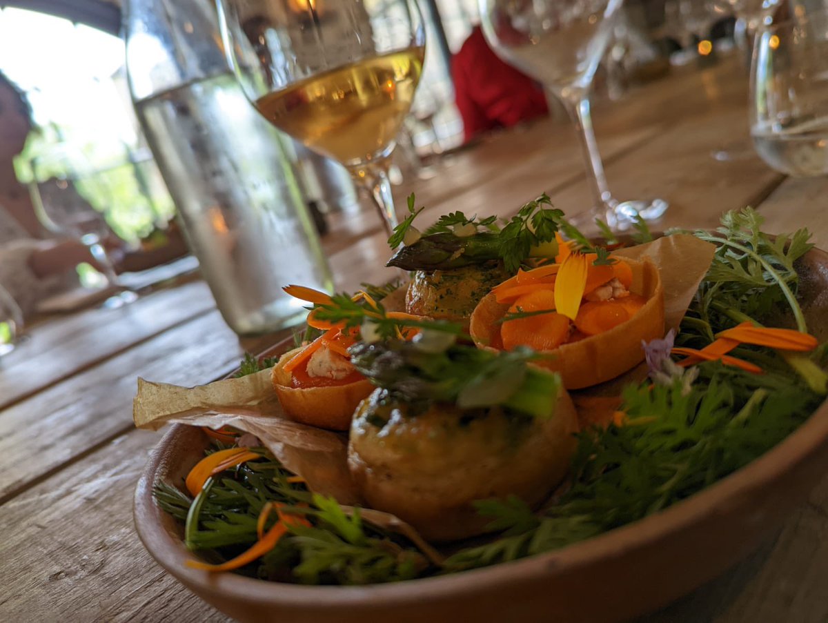 The Hare At Scawton tweet media