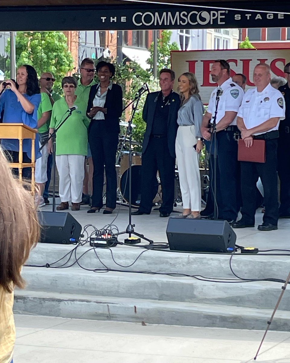 TshiovoM's tweet photo. So wonderful praying for our nation with our local leaders. We need leaders that will stand for righteousness.
#votedeboratshiovoforussenate #vote #primaries #primary #ncprimaries ##ussenate #usa #blessed #righteousness #leadership #ariseandshine https://t.co/xgdKLx8Tjv