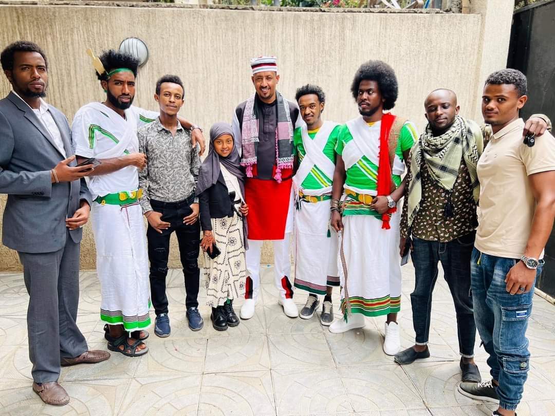 AdamAliyyiAdam's tweet photo. Attaam Jirtuu Oromoo ........??
Dhiimmi Oromoo Walloo Kan Waloodhan Hiikamuudha
Walloo Waloon Sagaalee Taneefi Miirga Ilmaan Waarqiitu Akka Kabaajamu Goodhun Kan Oromoo Hundaati
Share
Share
Share
Follow
#Yaa #ummata #kenya #oromoo ❤️🌳❤️ https://t.co/VdR5oI16m0