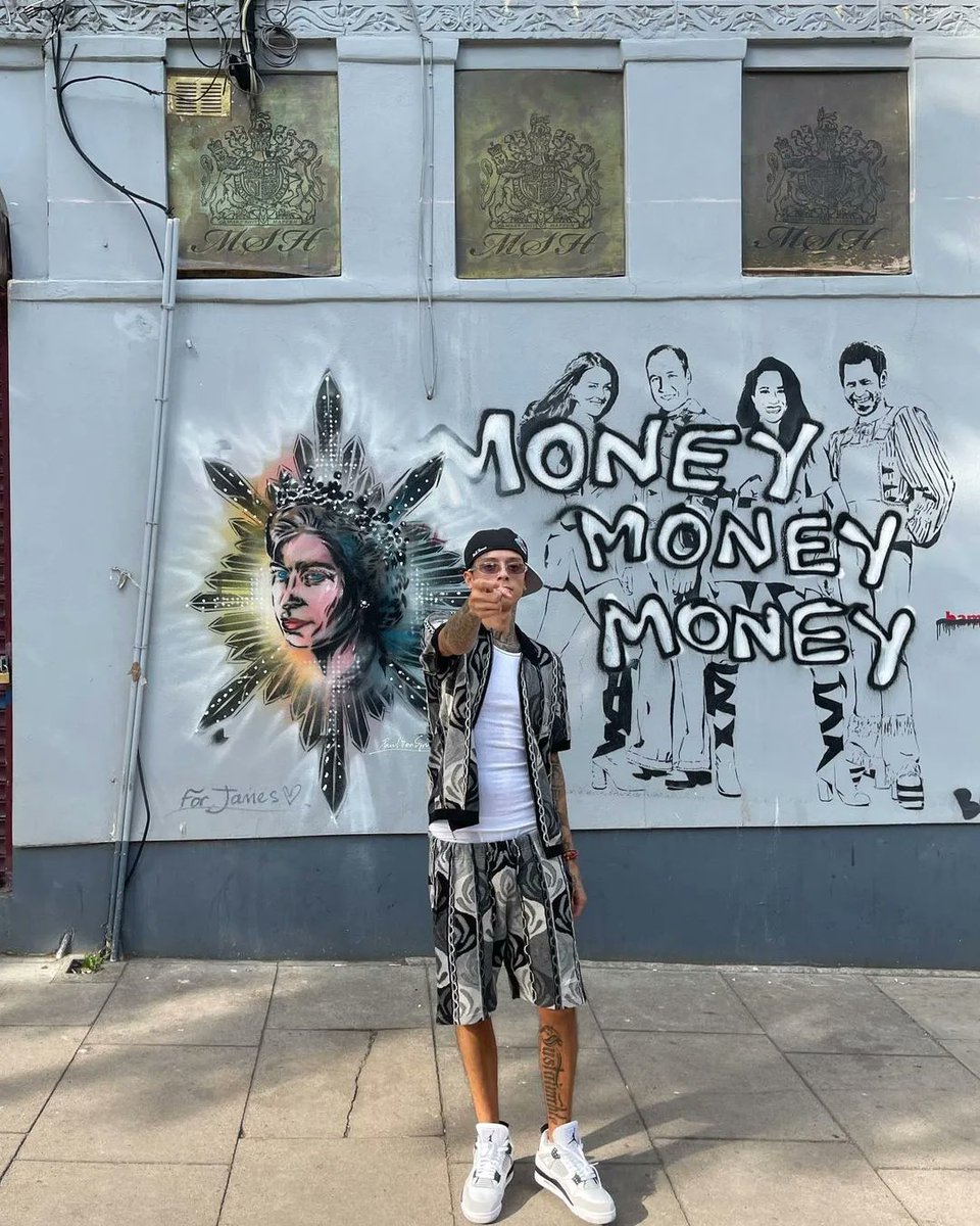 black and white jordan 1 women's