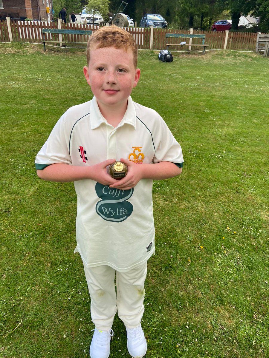 ChirkCC's tweet photo. Our U11's first win of the season - a close game this evening against @PontblyddynCC! Chirk posted 64 and Pontblyddyn 60, with only one wicket falling! Congratulations to this week's player of the match, Alfie. 🏅 Well played everyone! 🏏 https://t.co/CV0xxdYzMf