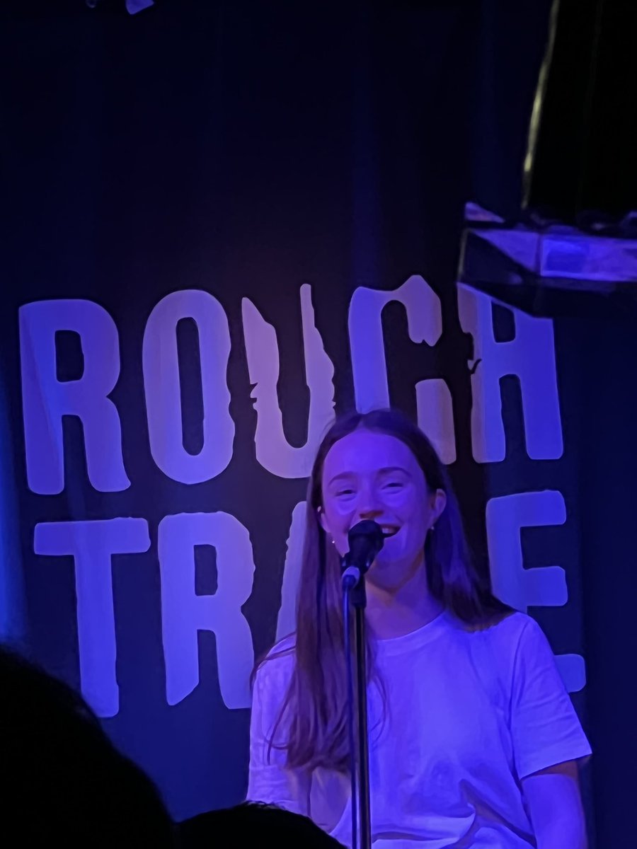 A1LNM's tweet photo. Thank you ⁦@thisissigrid⁩ &amp; ⁦@RoughTrade⁩ East, great sound &amp; a beautiful night. See you ⁦@StandonCalling⁩ &amp; ⁦@theusherhall⁩ xx https://t.co/IlkyurPb25