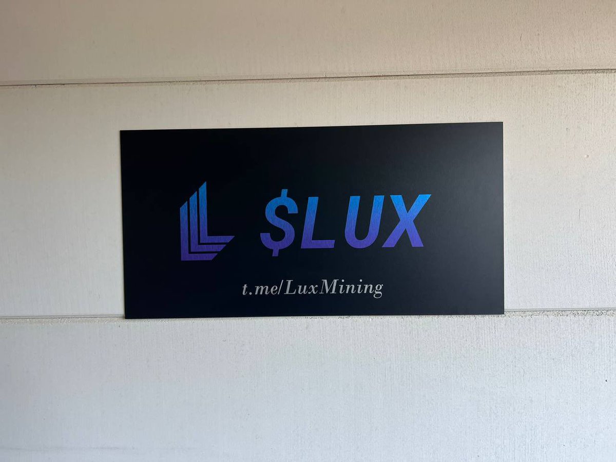 First step of IRL $LUX marketing, Next up are billboards and runway advertisements. All this is just the beginning and we are doing everything in steps to maintain the best publicity and a steady growth for the project

Don’t forget our SeedSale Wednesday at 5PM UTC! (11/5/2022)