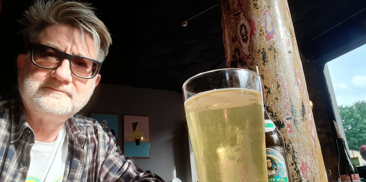 MikeLeSurf's tweet photo. Working in #LoveLondon❤ today for @mencap_charity and a cheeky craft cider in Seven Sisters #truecraft before dance class with @hi_movingwaves #falafel #WhitecrossStreet @TinaEuri https://t.co/YlzKbp61uY