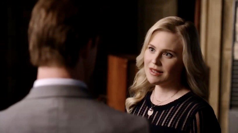 MarybethMkprudz's tweet photo. There are a lot of great #OIAM #OliverOToole quotes out there that are still begging to be shared #POstables! Would love to see more of his gems tweeted today in our #POstaQuotes game! How about you @Eric_Mabius — any favorites you’d like to share from #OneAndAMillion? https://t.co/NBqplktwU4