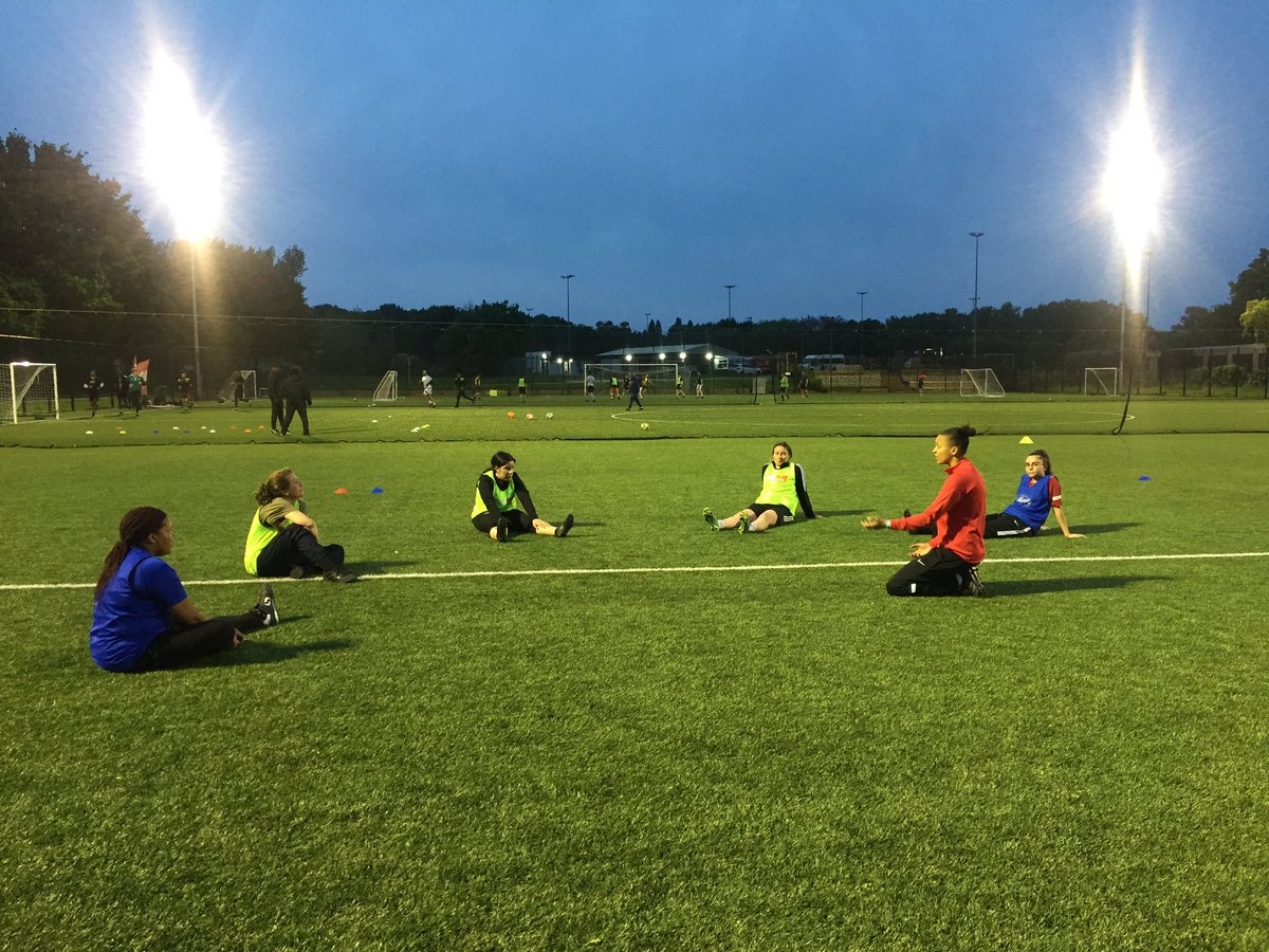 LondonFA's tweet photo. Tonight’s #100FC CPD workshop ‘Know Your Players’ delivered by @86caw at @CAFCTrust https://t.co/ZMWHPmhwrW
