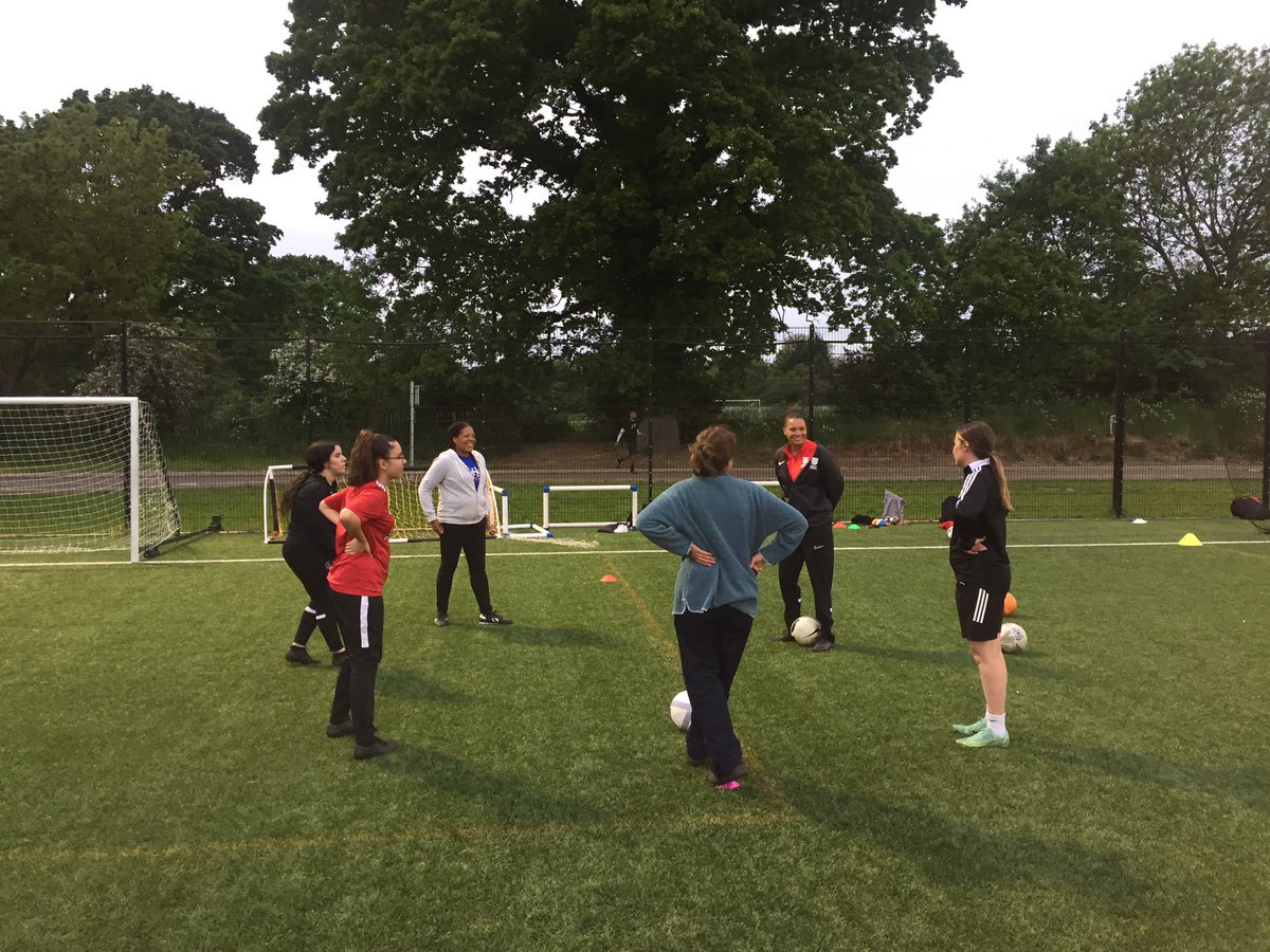 LondonFA's tweet photo. Tonight’s #100FC CPD workshop ‘Know Your Players’ delivered by @86caw at @CAFCTrust https://t.co/ZMWHPmhwrW