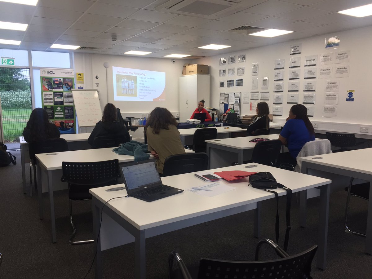 LondonFA's tweet photo. Tonight’s #100FC CPD workshop ‘Know Your Players’ delivered by @86caw at @CAFCTrust https://t.co/ZMWHPmhwrW